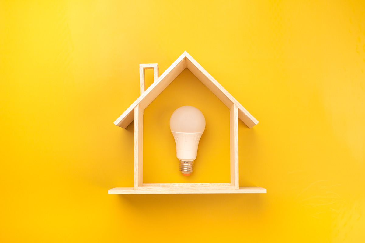 Cómo dar de alta la luz en una vivienda nueva - Indomio News