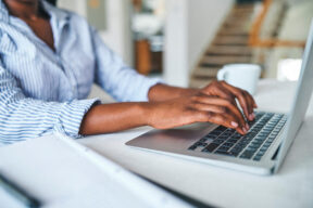 Comprar subastas inmobiliarias, pros y contra