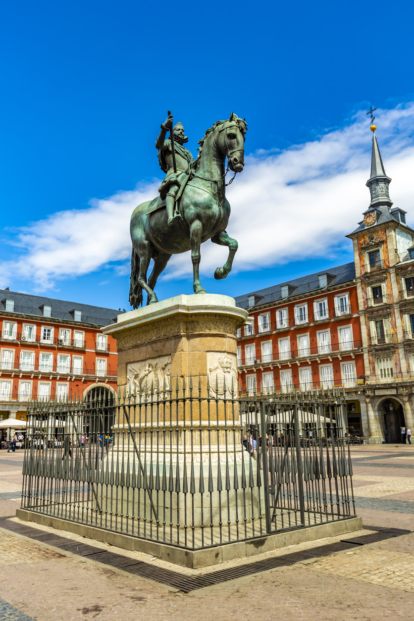 Cuáles son las plazas más bonitas del mundo