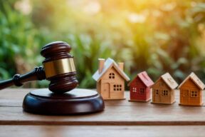 Cómo comprar la parte de una casa heredada a tus hermanos