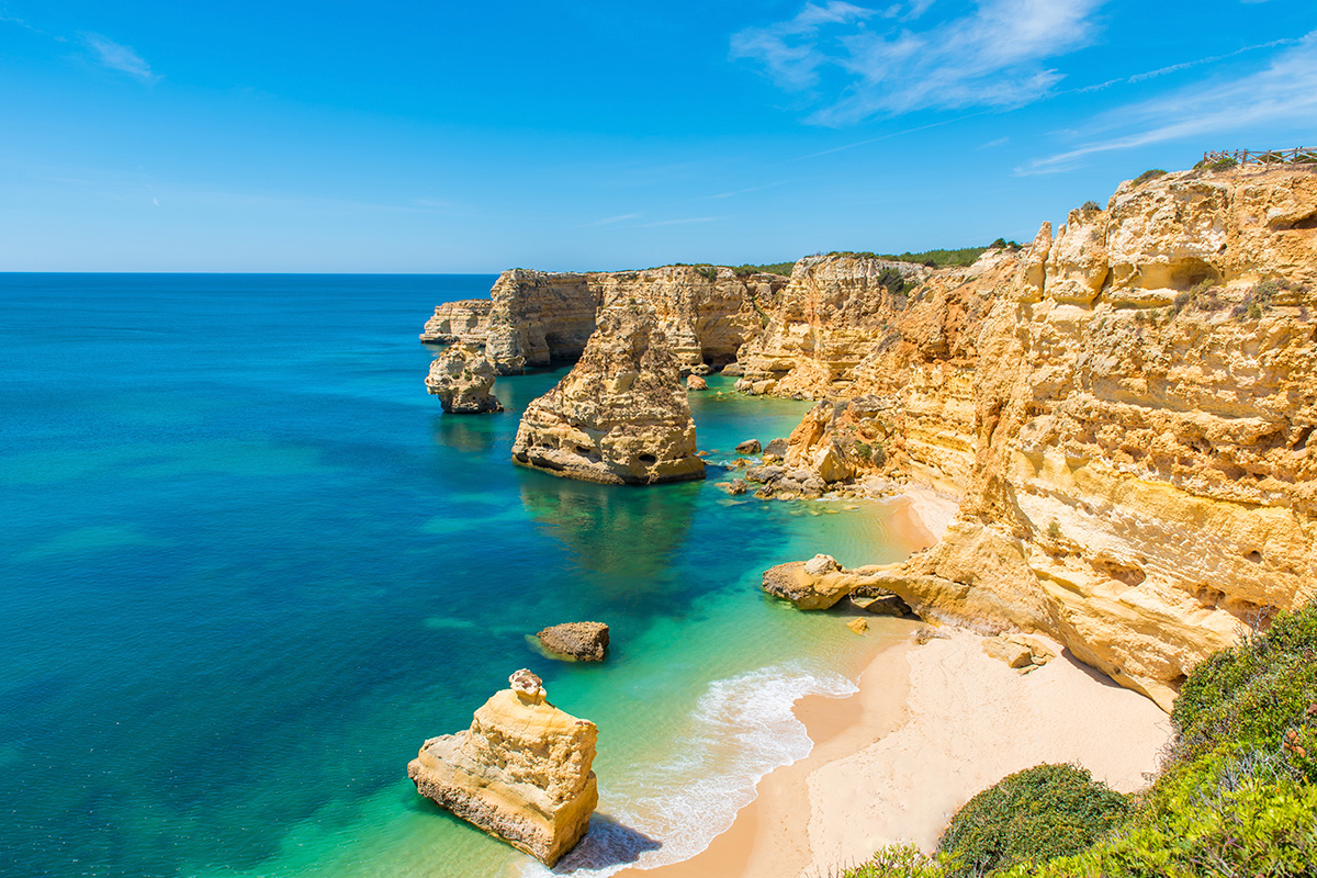 Praia da Marinha en el Algarve