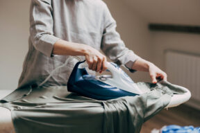 Por qué poner papel de aluminio sobre la tabla de planchar