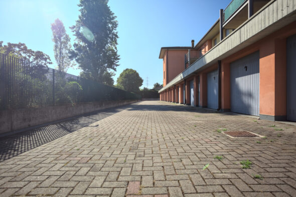 ¿Es legal transformar una plaza de garaje en trastero?