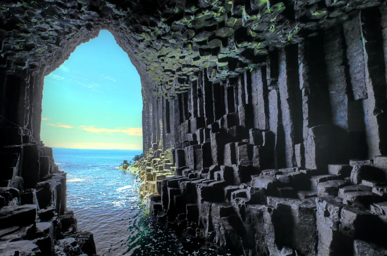 Cueva de Fingal